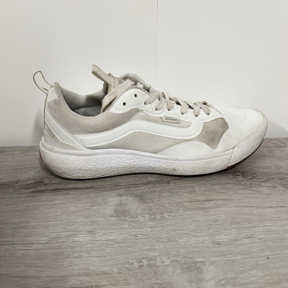 Vans UltraRange EXO MTE Mens 7.5 Womens 9 White Sneakers Casual Shoes Low